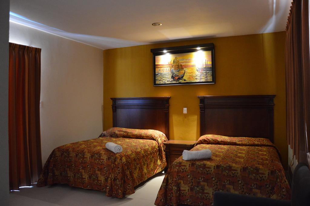Terracota Corner Rooms แคมเปเช ภายนอก รูปภาพ