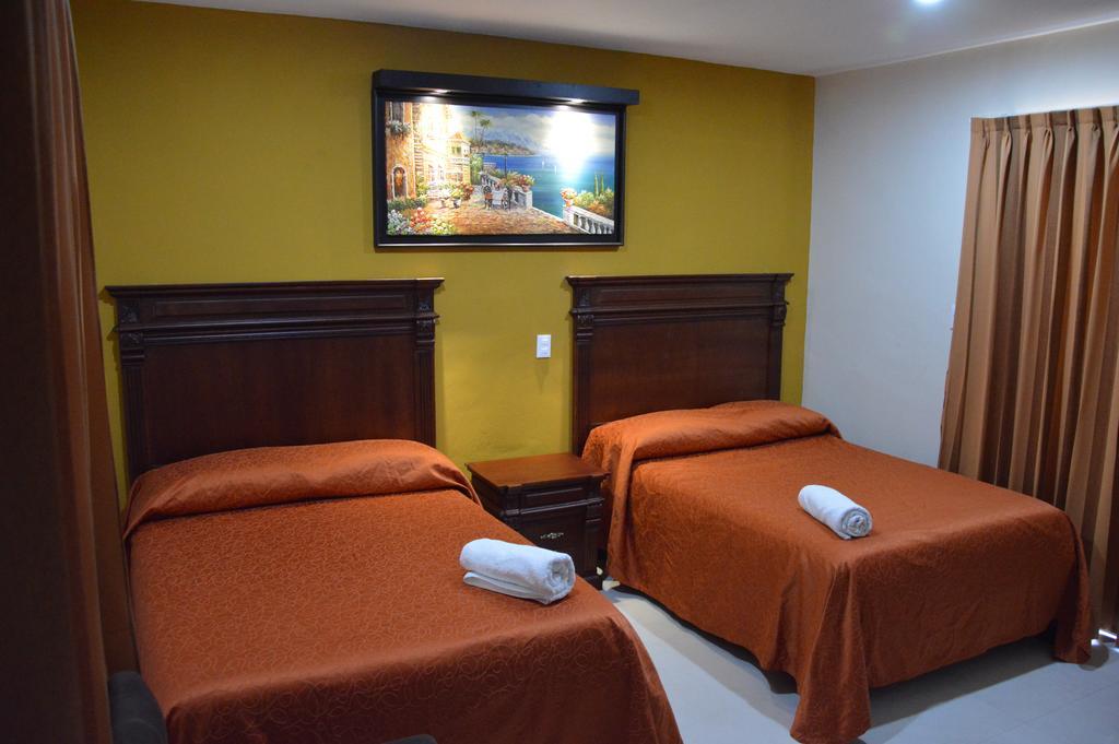 Terracota Corner Rooms แคมเปเช ภายนอก รูปภาพ