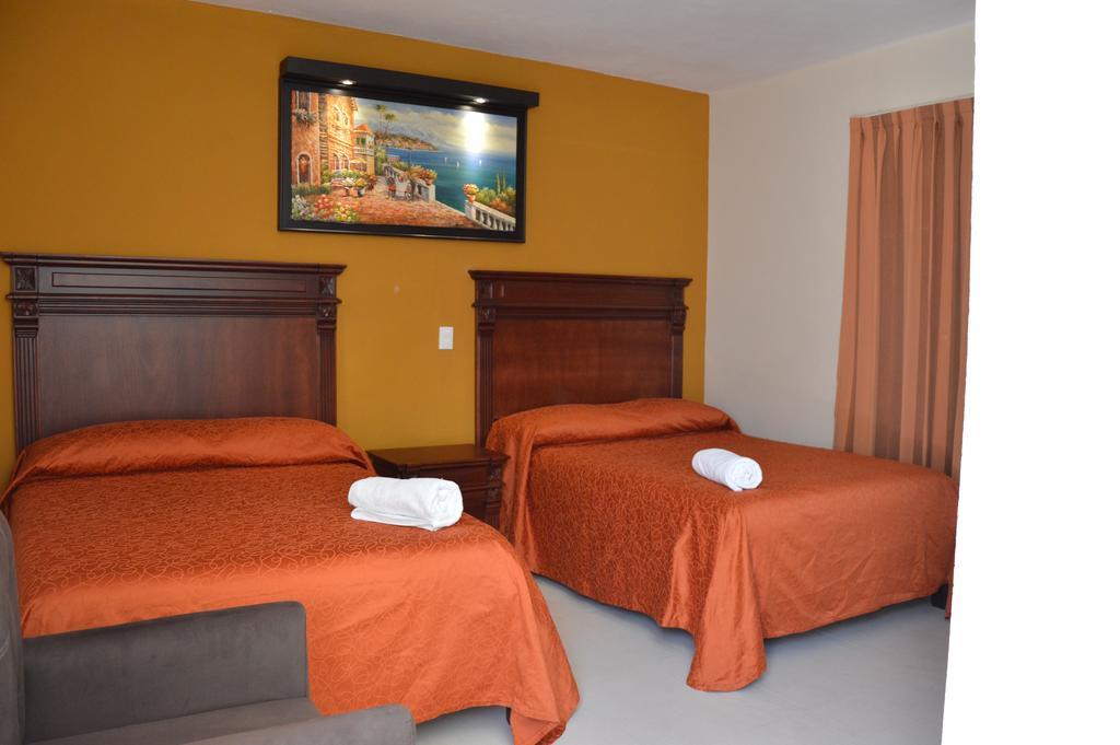 Terracota Corner Rooms แคมเปเช ภายนอก รูปภาพ