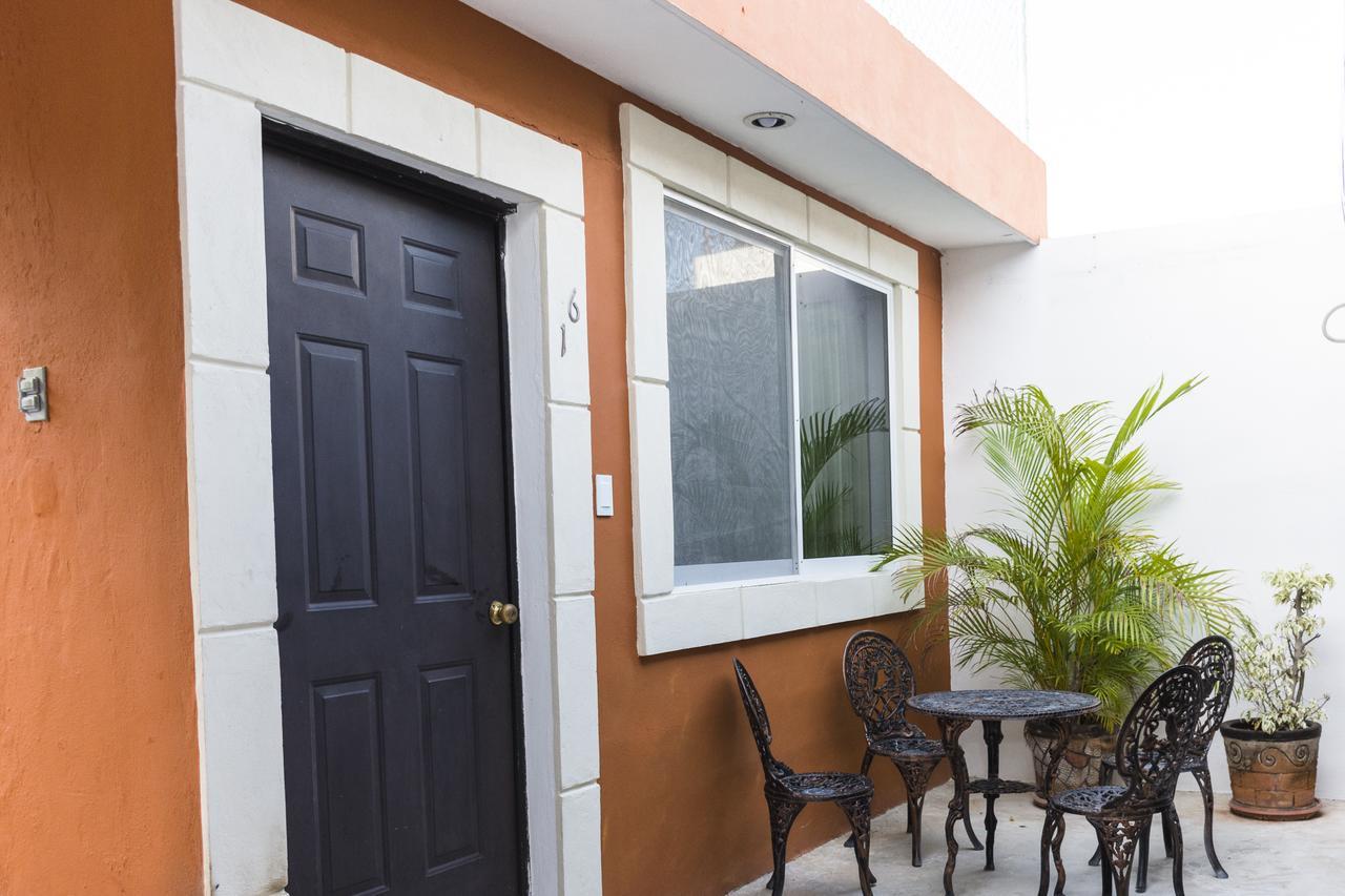 Terracota Corner Rooms แคมเปเช ภายนอก รูปภาพ